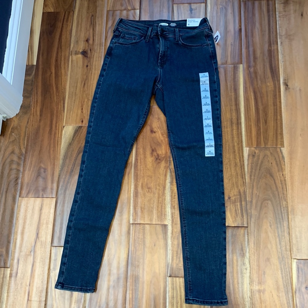 Old Navy Rockstar Super Skinny Mid-Rise Jeans